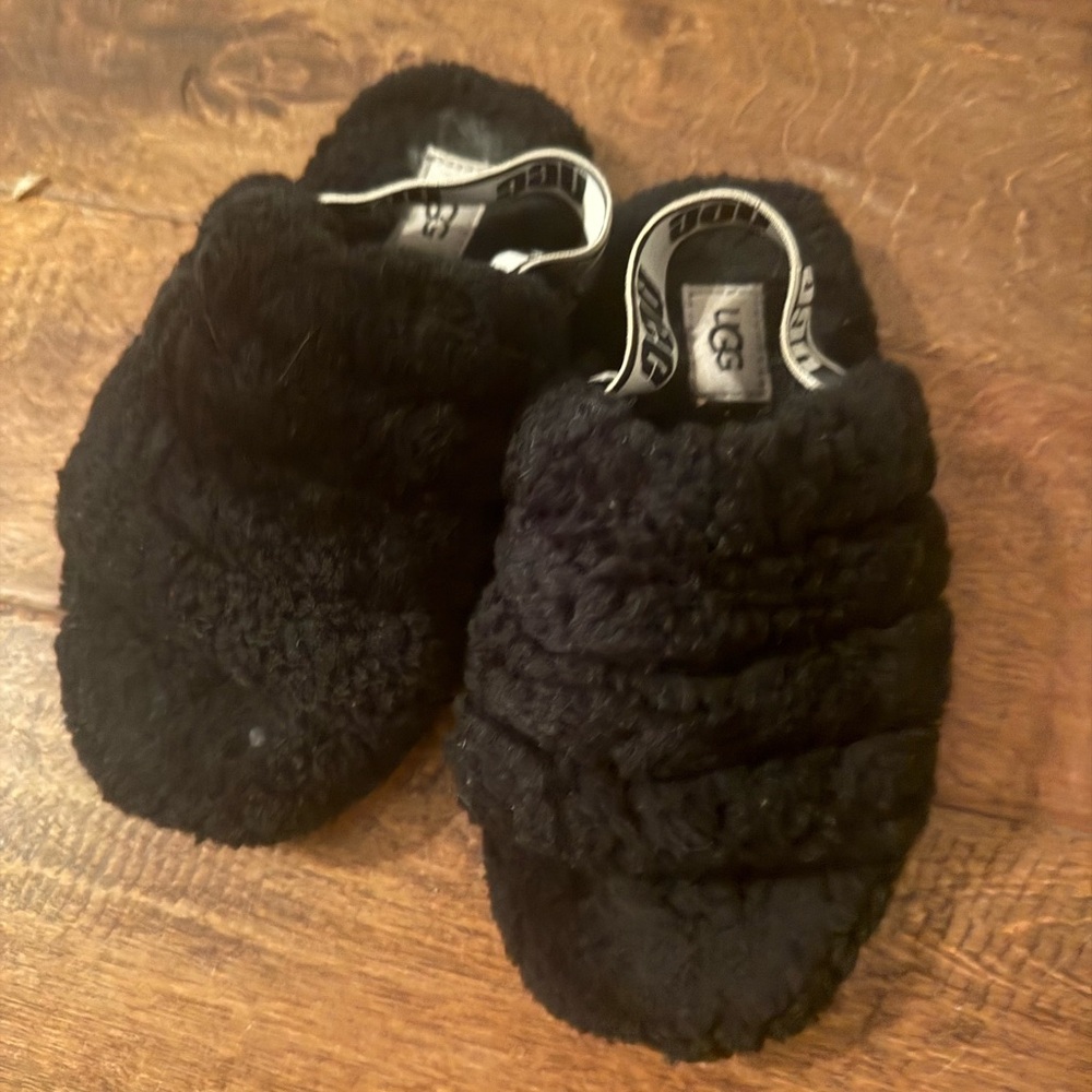 UGG Kids Black Fuzzy Slippers